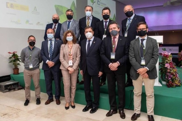 El ministro de Agricultura, Pesca y Alimentación, Luis Planas, en la clausura el XVI Simposio Nacional de Sanidad Vegetal