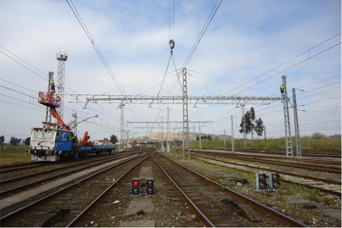 Vías en la terminal logística de Muriedas, en Cantabria