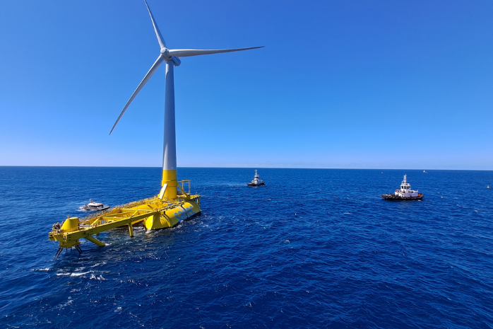 una aerogenerador marino