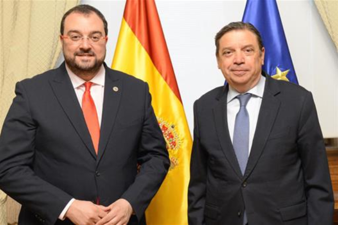  El ministro de Agricultura, Pesca y Alimentación, Luis Planas, y el presidente de Asturias, Adrián Barbón  El ministro de Agricultura, Pesca y Alimentación, Luis Planas, y el presidente de Asturias, Adrián Barbón