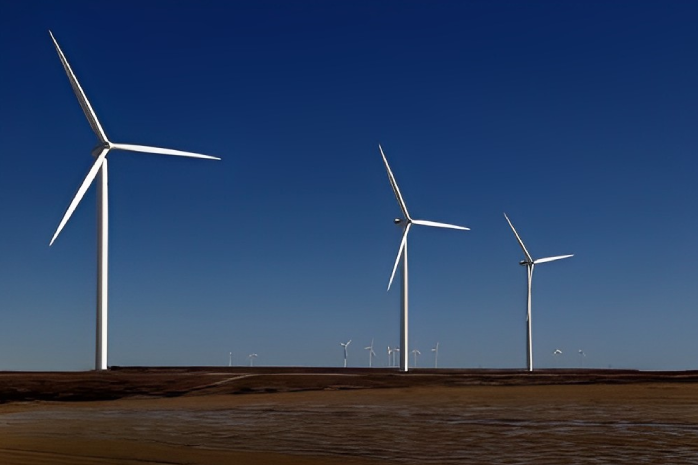 un campo de aerogeneradores