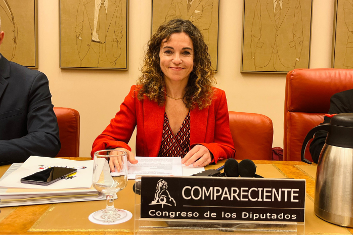 La secretaria de Estado de Turismo, Rosario Sánchez Grau, en la Comisión de Industria y Turismo del Congreso de los Diputados