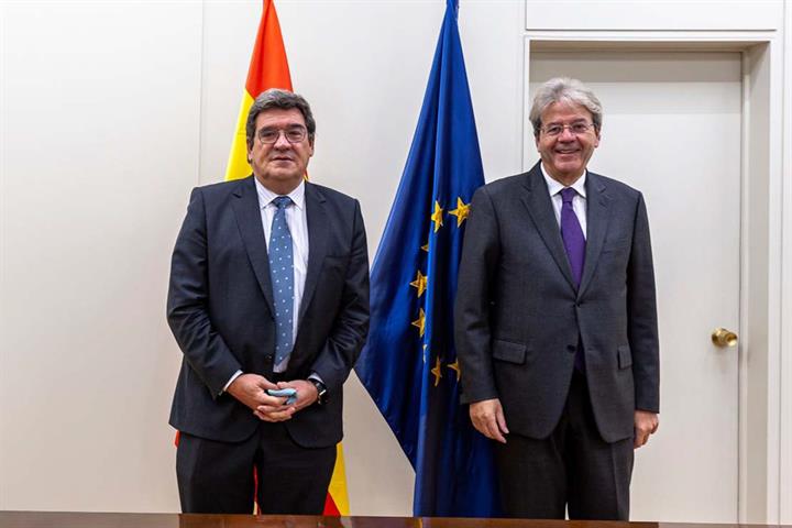 El ministro Escrivá se reúne con el comisario Gentiloni