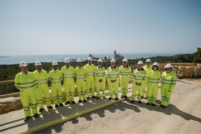 trabajadores de la planta de Cemex en Alcanar, Tarragona