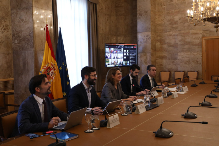 La vicepresidenta y ministra para la Transición Ecológica y el Reto Demográfico, Teresa Ribera, preside la Conferencia Sectorial de Energía, celebrada telemáticamente