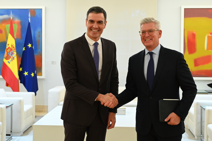 El presidente del Gobierno, Pedro Sánchez, recibe al presidente de Ericsson, Börje Ekholm